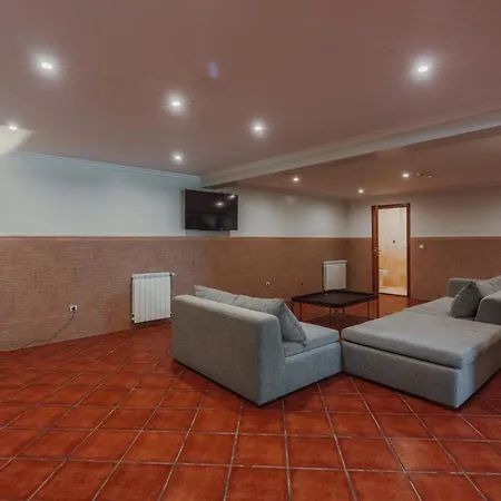 度假居 Casa Com Piscina 拉夫拉